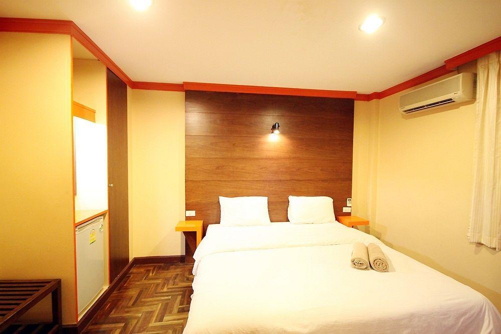 The Palm Delight Lodge Bãi biển Jomtien Ngoại thất bức ảnh