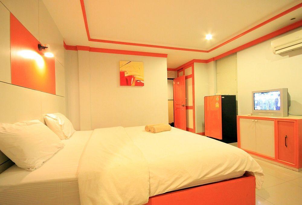 The Palm Delight Lodge Bãi biển Jomtien Ngoại thất bức ảnh
