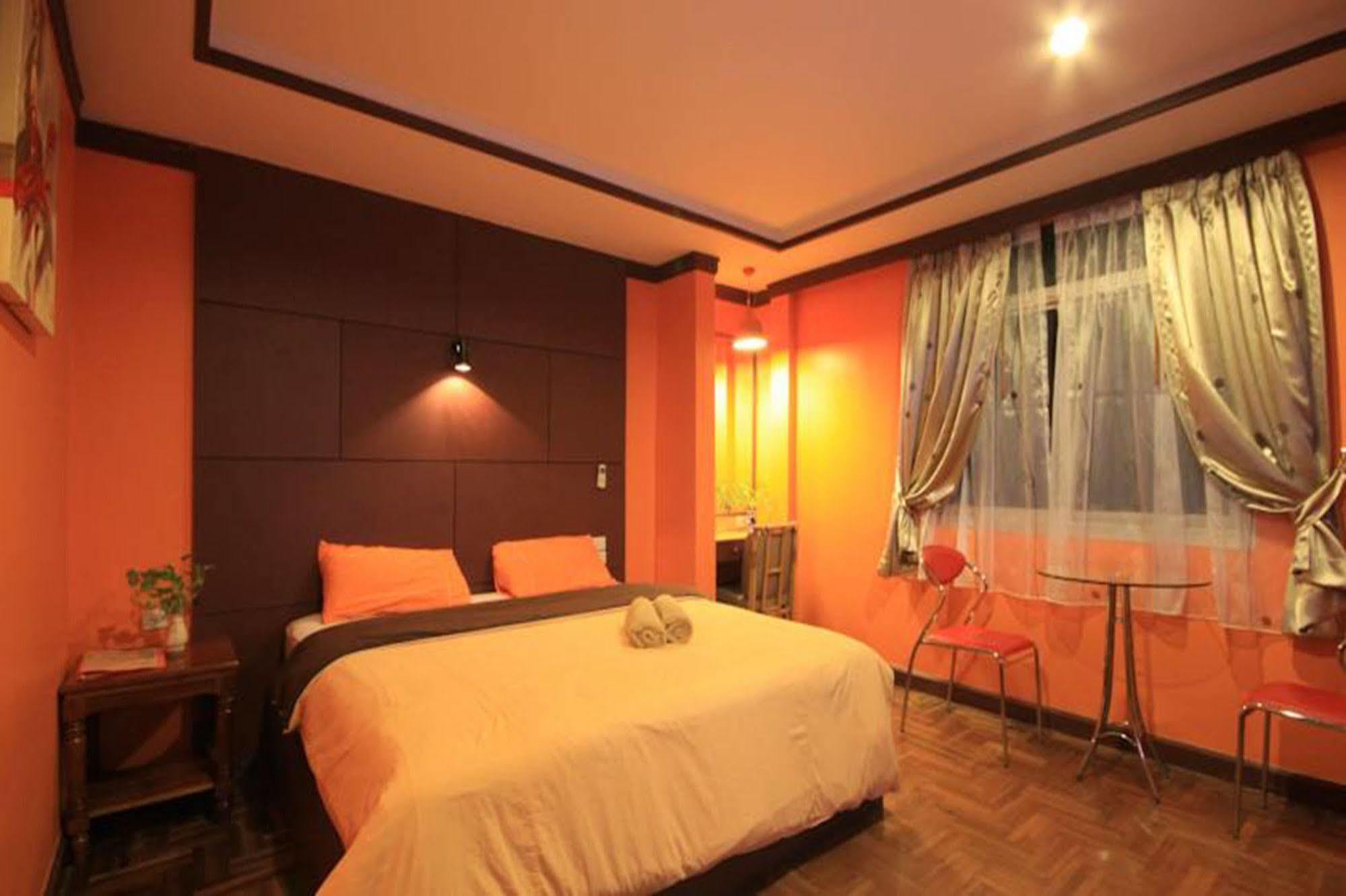 The Palm Delight Lodge Bãi biển Jomtien Ngoại thất bức ảnh
