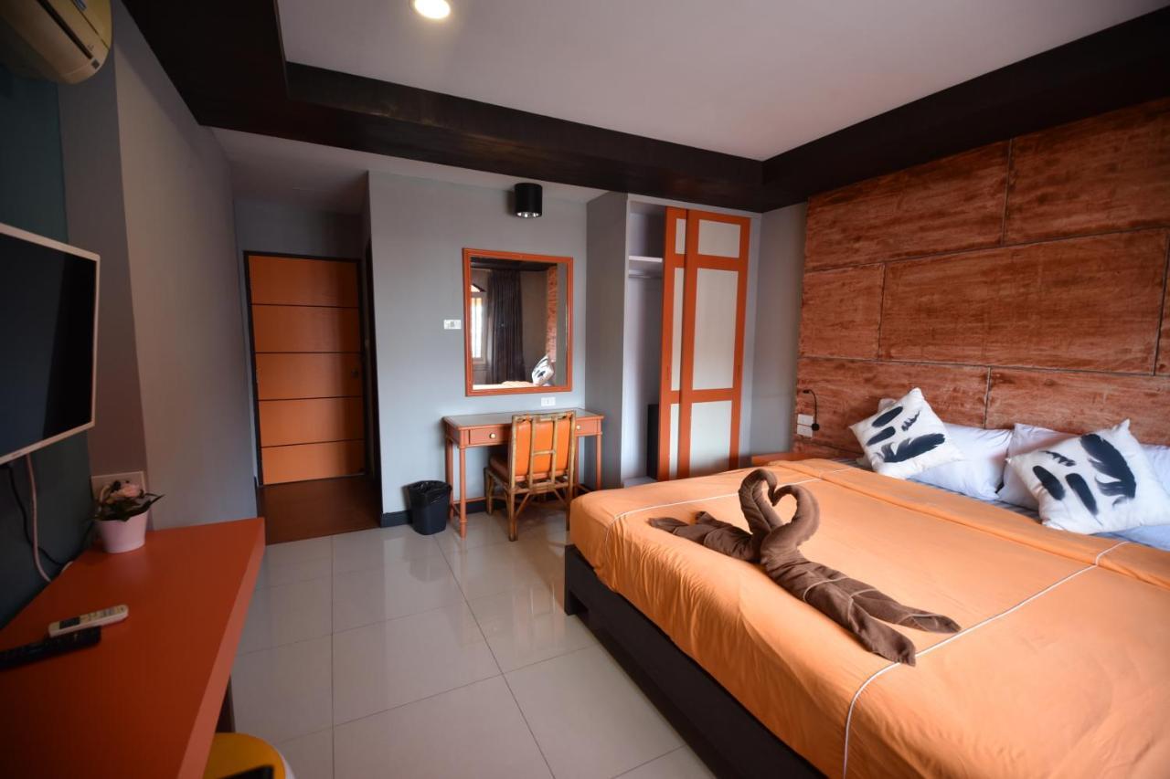 The Palm Delight Lodge Bãi biển Jomtien Ngoại thất bức ảnh