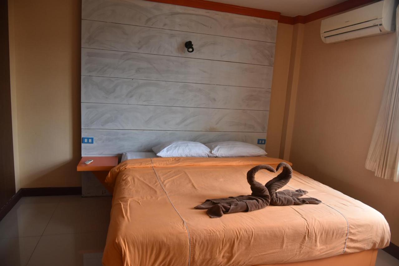 The Palm Delight Lodge Bãi biển Jomtien Ngoại thất bức ảnh