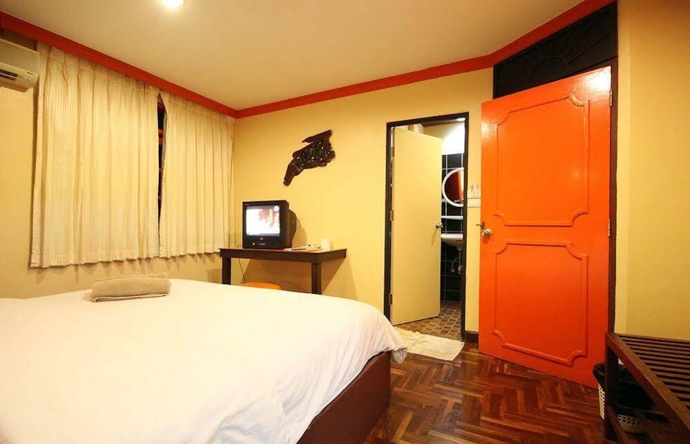 The Palm Delight Lodge Bãi biển Jomtien Ngoại thất bức ảnh